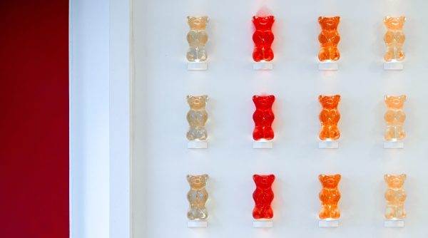 Haribo beloont vinder van miljoenencheck met 'magere' zes zakjes snoep