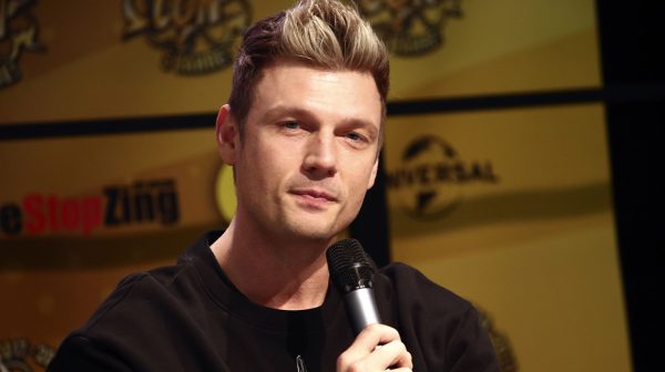 Nick Carter begint crowdfunding ter nagedachtenis aan broer Aaron