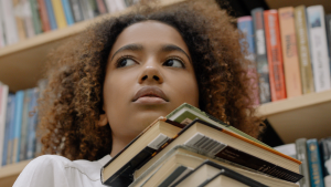 Thumbnail voor Van blowen tot nagels knippen: Dít zijn de gekste dingen die jullie meemaken in de studentenbibliotheek