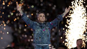 Robbie Williams ziet boycot van WK in Qatar niet zitten: 'Het WK is het WK'