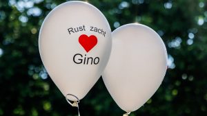 Thumbnail voor Familie Gino heeft het onbeschrijfelijk zwaar na dood moeder: 'Een hele nare tijd'