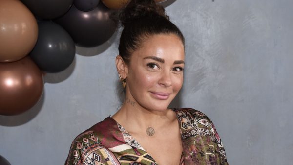 Fajah Lourens maakt podcast over de liefde