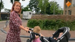 Thumbnail voor Astrid had geen geld om aan de pil te gaan in 'Verloren Kinderen': 'Ik kocht liever eten voor mijn zoon'