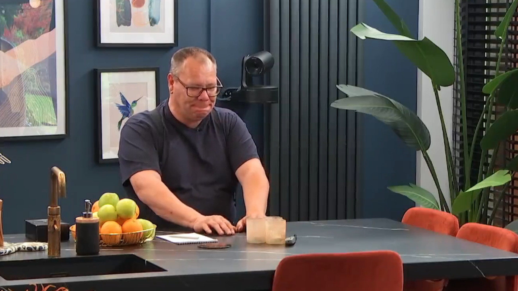 Ruud zoekt een vrouw met kort haar: 'Kun je de nek lekker besnuffelen'