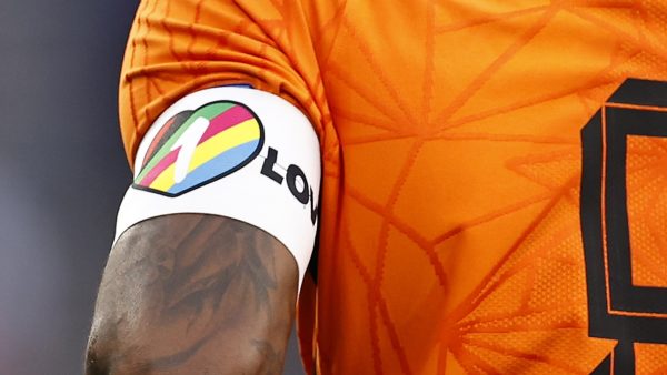 Dit moet je weten over het FIFA-verbod op de OneLove-armband