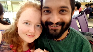 Thumbnail voor Sarah uit 'Baby in het buitenland' is hoogzwanger in India: 'We weten het geslacht, maar dat is eigenlijk verboden'