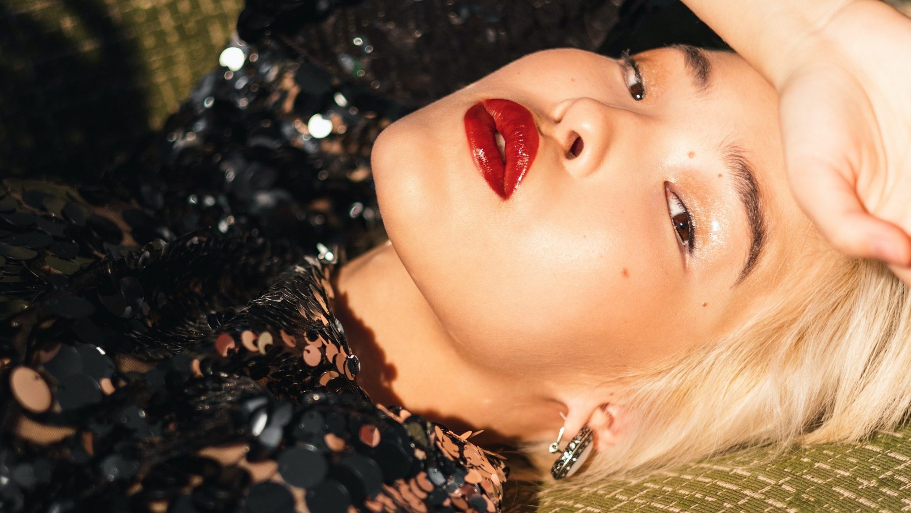 feestdagen uitpakken kleding jurk mode