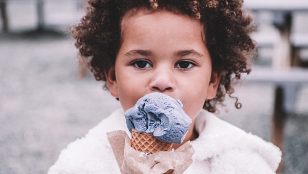 Help, mijn kind vindt zichzelf te dik: 5 tips van een kinderdiëtist