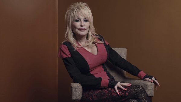 Dolly Parton maakt TikTok-debuut met zes video's: 'Hier ben ik'