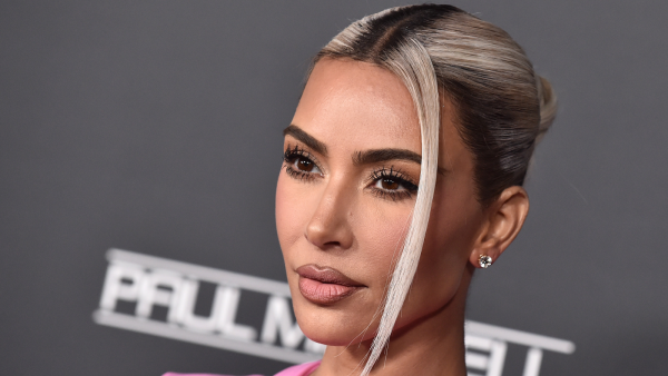 Kim Kardashian stalker straatverbod