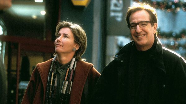 Emma Thompson vindt vreemdgaanplot 'Love Actually' nog steeds pijnlijk