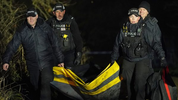 kinderen bevroren meer