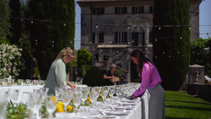 Thumbnail voor Remsporen en reserveringsproblemen: trouwerij gaat bijna mis in 'Alles voor de bruiloft'