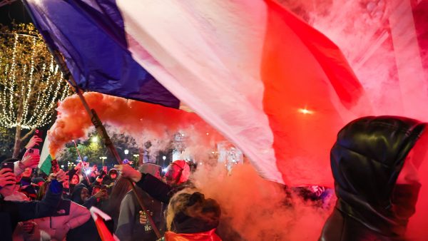 WK-rellen in Frankrijk hebben dodelijke afloop, tiener overleden