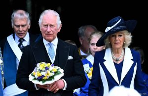 Britse royals, Charles, Camilla, William en Catherine, herdenken Elizabeth
