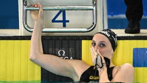 Thumbnail voor Marrit Steenbergen (22) pakt goud bij WK kortebaan in Melbourne: 'Wereldkampioen, bizar!'