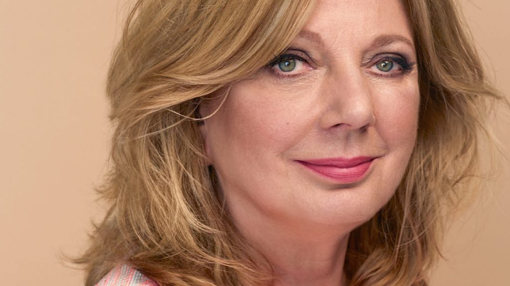 Loretta Schrijver The Masked Singer