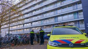 Thumbnail voor Slachtoffer ontsnapte tbs'er over horrorscenario: 'Zijn vriendin zag hoe ik mishandeld werd, dat wilde ze ook'