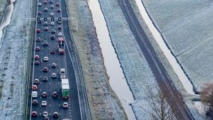 Vijfhonderd ongelukken vannacht door gladheid, in het oosten lokaal nog verraderlijk