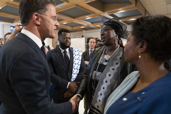 Rutte biedt namens regering excuses aan voor slavernijverleden