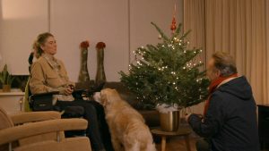 Thumbnail voor Sandra zet hulphond Babbe in het licht in 'Joris' Kerstboom': 'Zij heeft mij in het licht gezet'