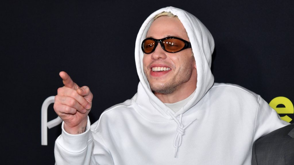 Pete Davidson Chase Sui Wonders