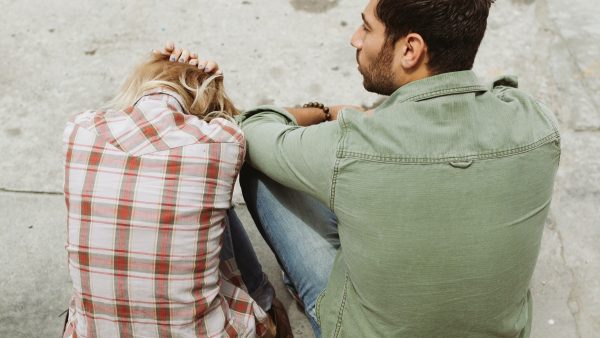 Onbeholpen mannen die geen klusjes doen helpen hun seksleven (en met een beetje pech hun relatie) om zeep
