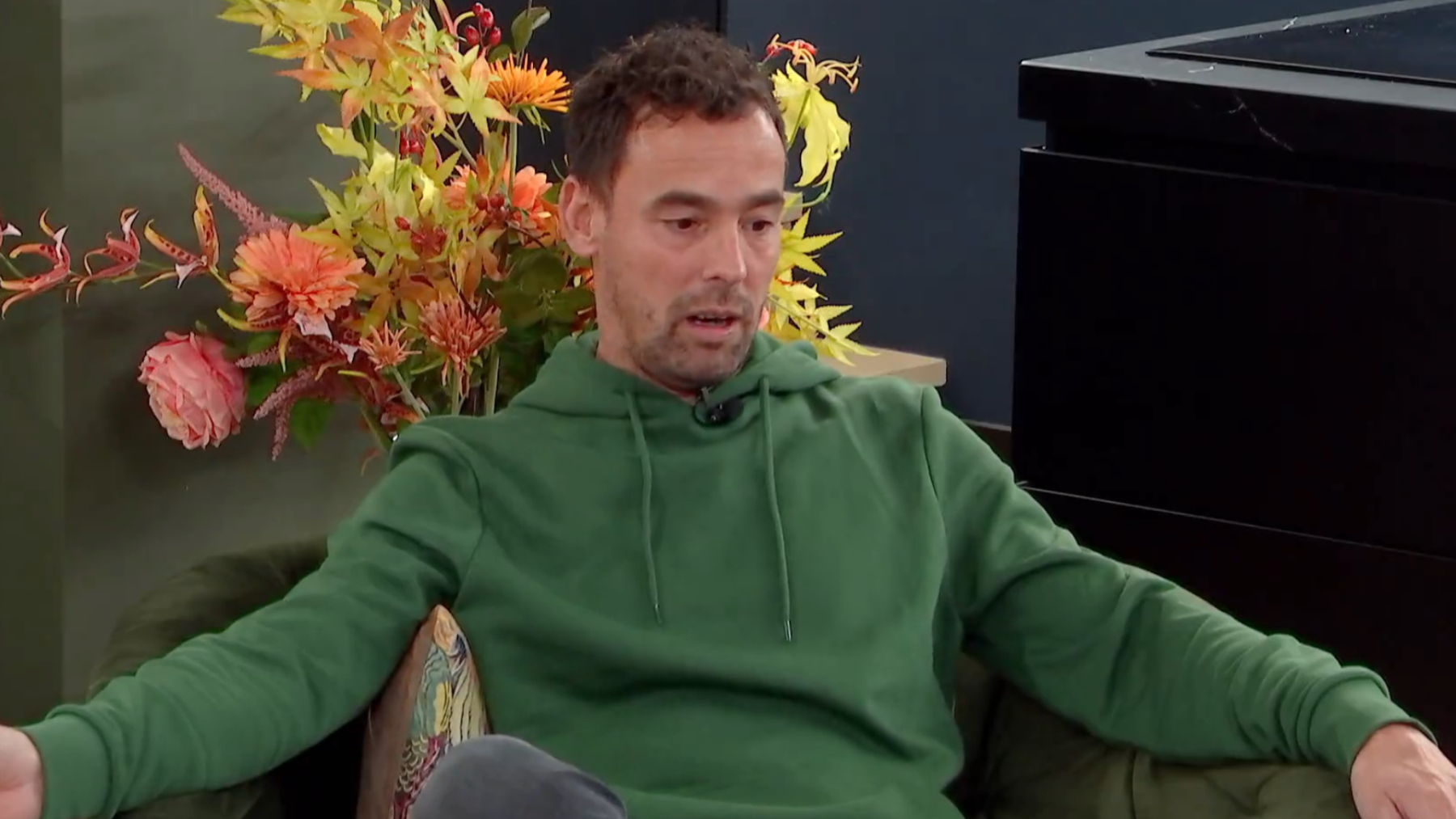 Djonny (42) uit 'LLDL' is helemaal klaar met alle vragen, toch blijft Nathalie (40) doorgaan: