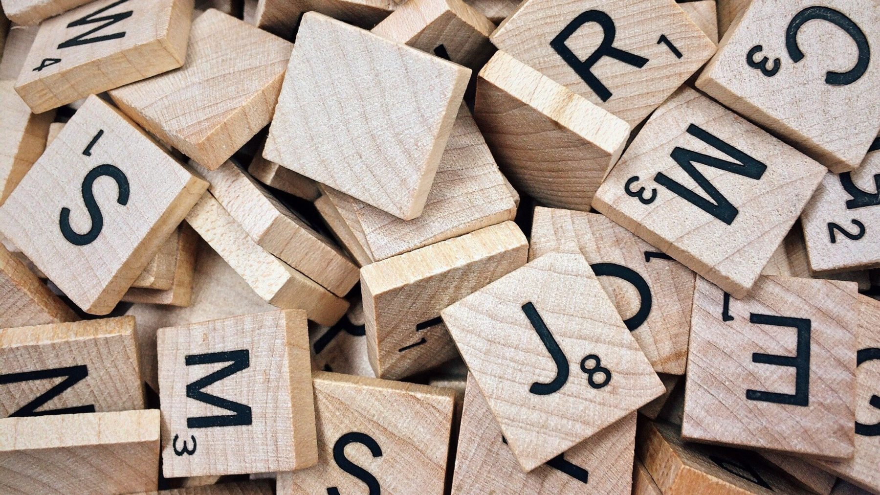 Energiearmoede, krimpinflatie of geitenpaadje? Onze Taal kiest 'woord van het jaar'