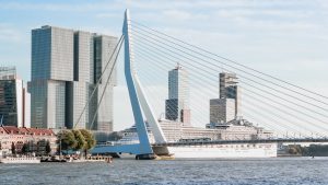 Thumbnail voor Rotterdam was afgelopen jaar met zestien geweldsdoden 'moordhoofdstad'