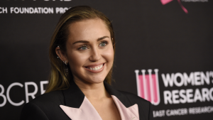 Thumbnail voor Miley Cyrus begint 2023 gelijk goed met nieuwe muziek en nóg meer celebnieuws dat je dit weekend hebt gemist