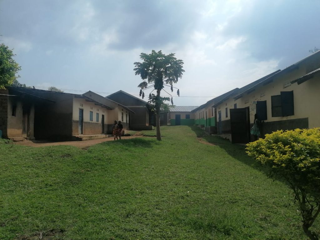 School Oeganda