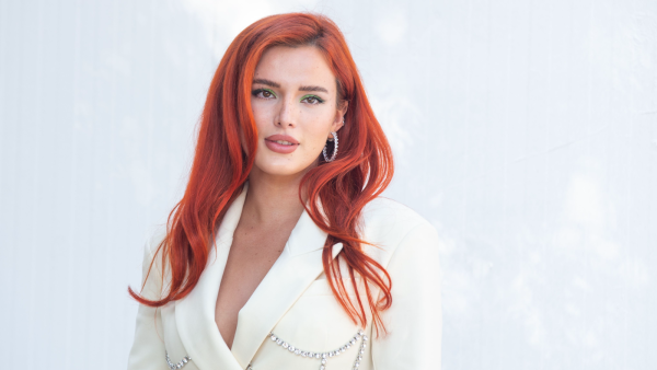 bella Thorne onstalgen Disney