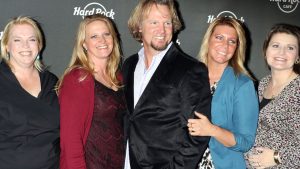 Thumbnail voor Kody Brown uit 'Sister Wives' blijft voorlopig monogaam na mislukken polygamie