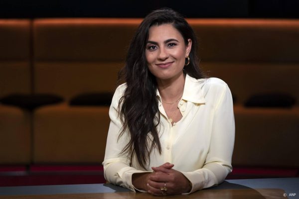 Presentatrice Nadia Moussaid krijgt eigen dagelijkse talkshow