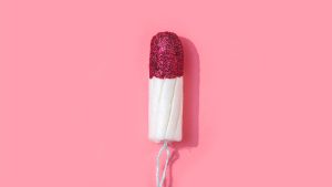 Thumbnail voor Lindy (29) heeft bloedarmoede door hevige menstruatie: 'Doe één uur met een tampon'