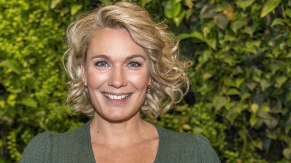 Marlijn Weerdenburg schreef nummer voor overleden moeder: '