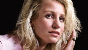 Thumbnail voor Dionne Stax deelt op Instagram dat haar moeder is overleden