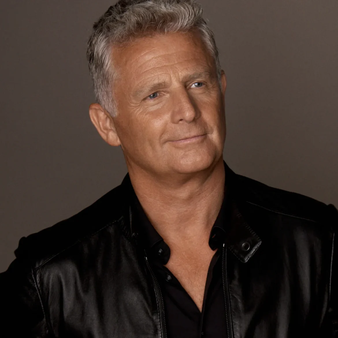 high-class gigolo James | vibrator parenclub