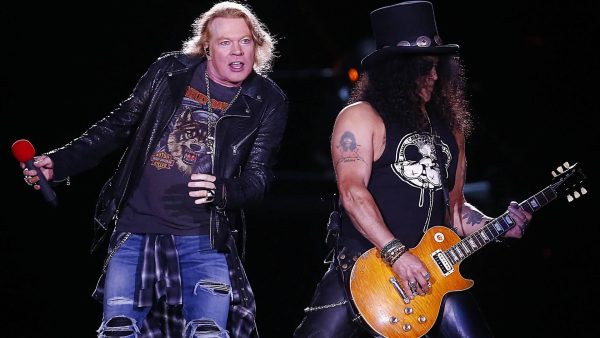 guns-n-roses-met-wereldtournee-ook-langs-landgraaf-op-11-juli