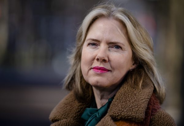 Oud-minister Cora van Nieuwenhuizen (59) heeft borstkanker