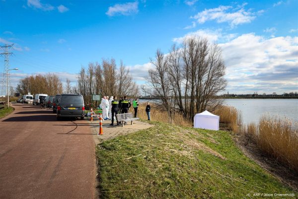 Overleden baby in water Lekkerkerk is een meisje