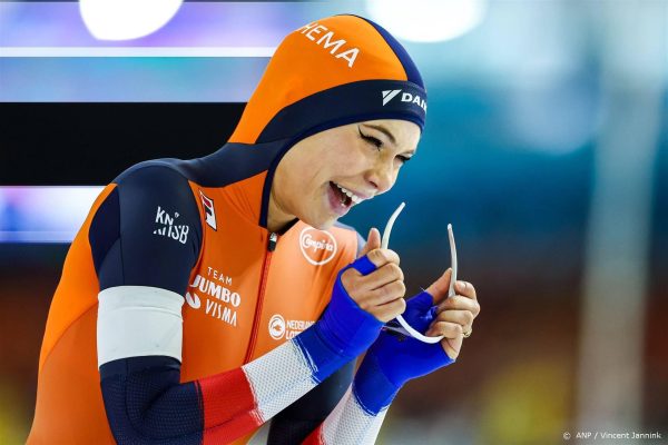Schaatsster Jutta Leerdam bekroont seizoen met wereldtitel 1000 meter