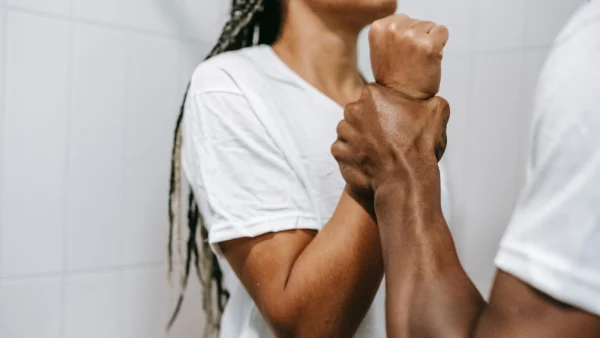 Geweld tegen vrouwen