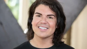 Thumbnail voor Roy Donders en vriendin Michelle ouders geworden van een dochter: 'Ze is kerngezond'