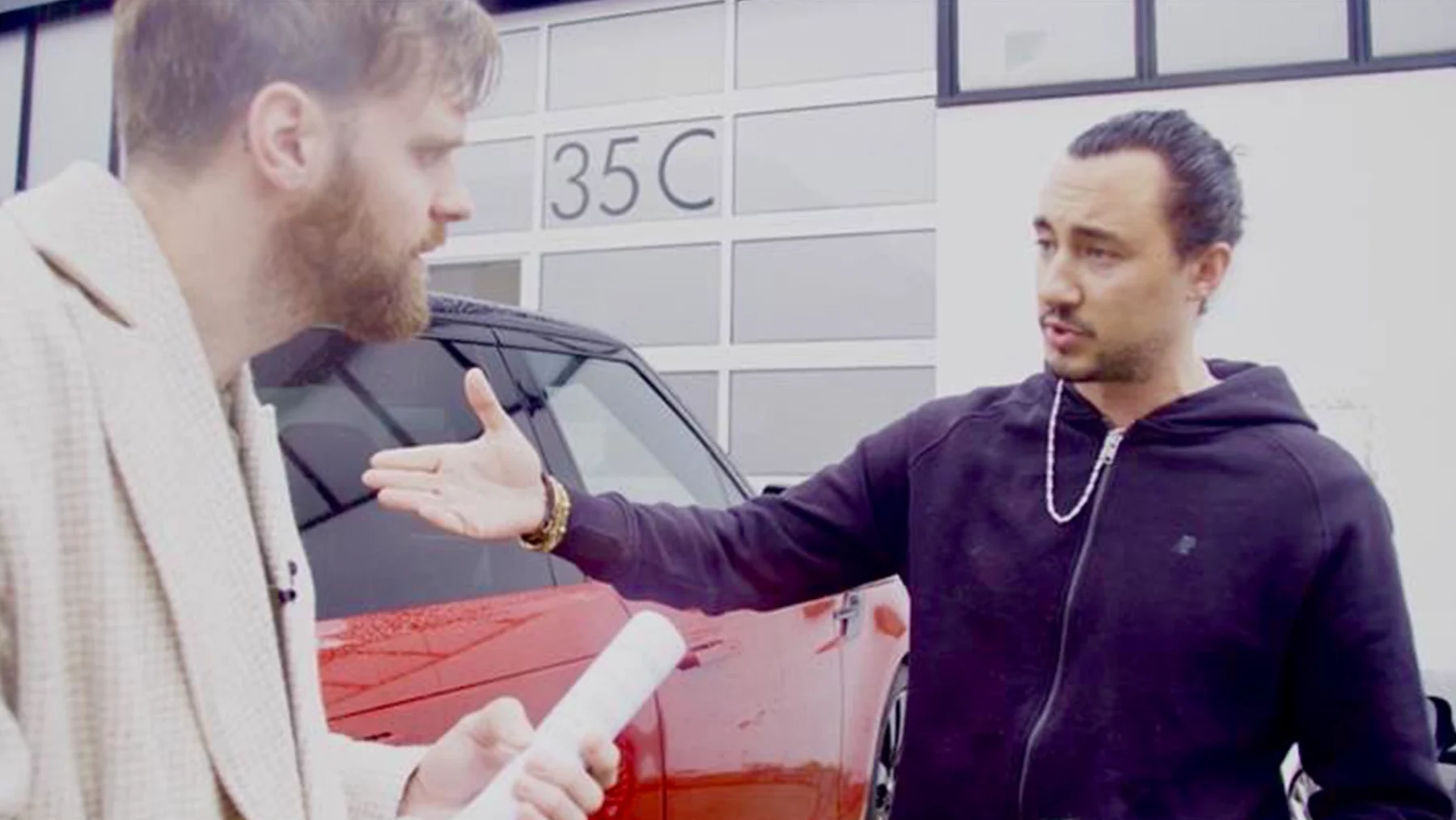 boos-werkomstandigheden-in-studio-kunstenaar-joseph-klibansky