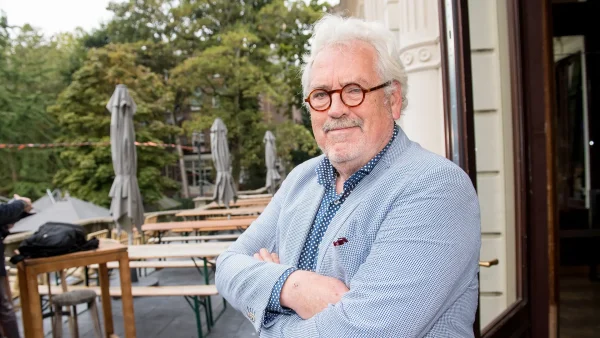 Ernst Daniël Smid terug op podium na hersenoperatie: 'Ben een gelukkig man'