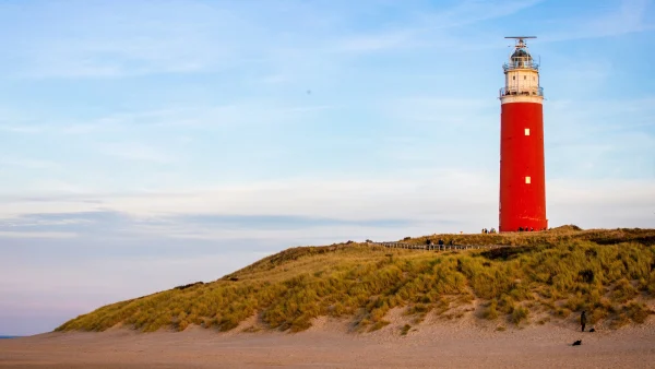 Hulpdiensten zoeken naar vermiste Duitse vrouw op Texel
