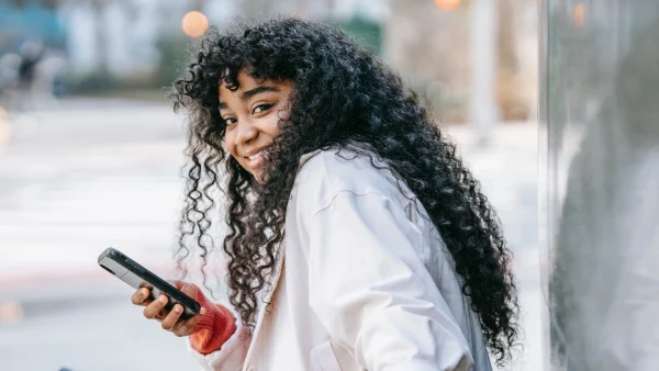 De vriendin wil dat Yarissa (32) haar gevonden tientje met haar deelt: 'Kreeg een Tikkie voor de helft van het bedrag'