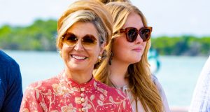 Thumbnail voor Majestueuze monturen: deze stijlvolle zonnebrillen dragen Máxima en haar dochters